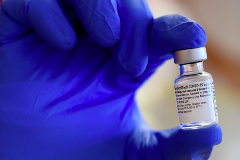 Mit der Produktion des Impfstoffs von Biontech profitiert das Arzneimittelunternehmen Dermapharm.