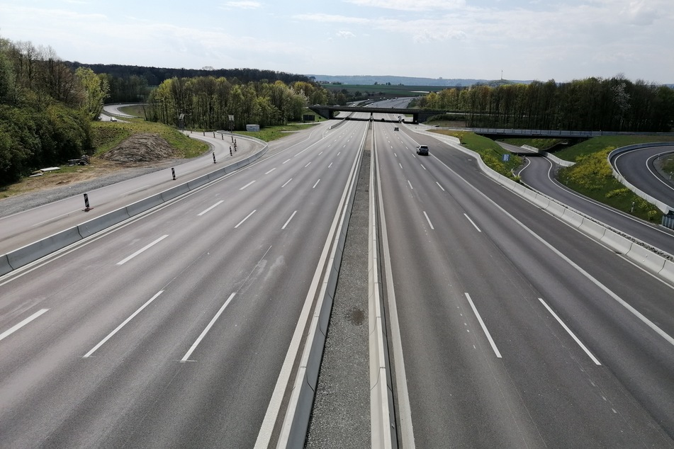 Die Autobahn 81 wird von Freitagabend bis Montagmorgen komplett gesperrt. (Symbolbild)