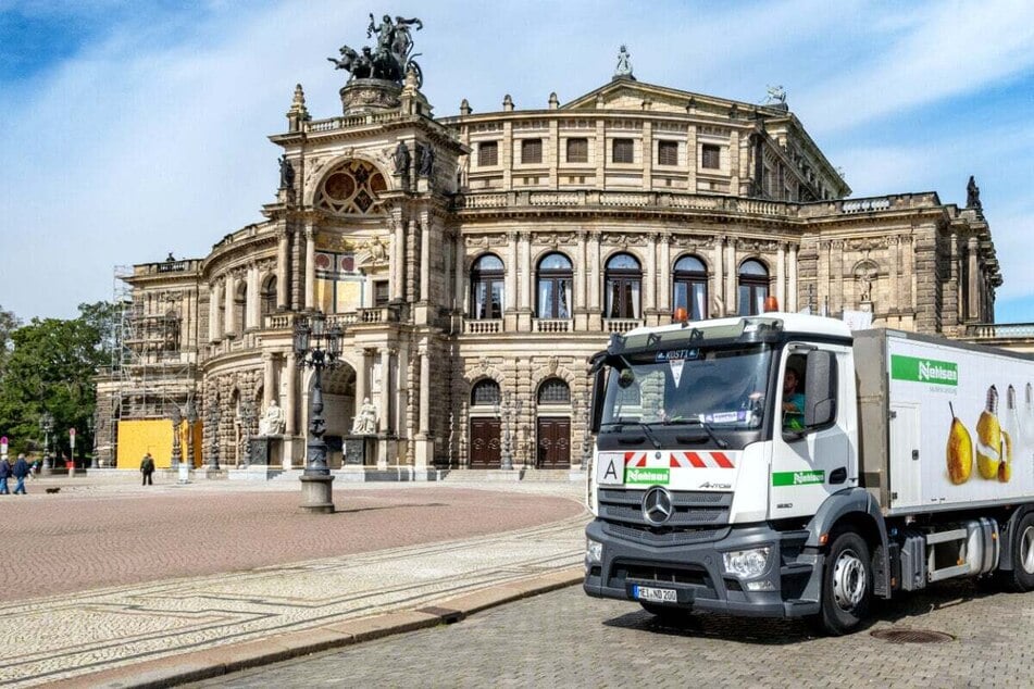 Bei Nehlsen Sachsen könnt Ihr als Kraftfahrer (m/w/x) eines dieser hochmodernen Fahrzeuge fahren.