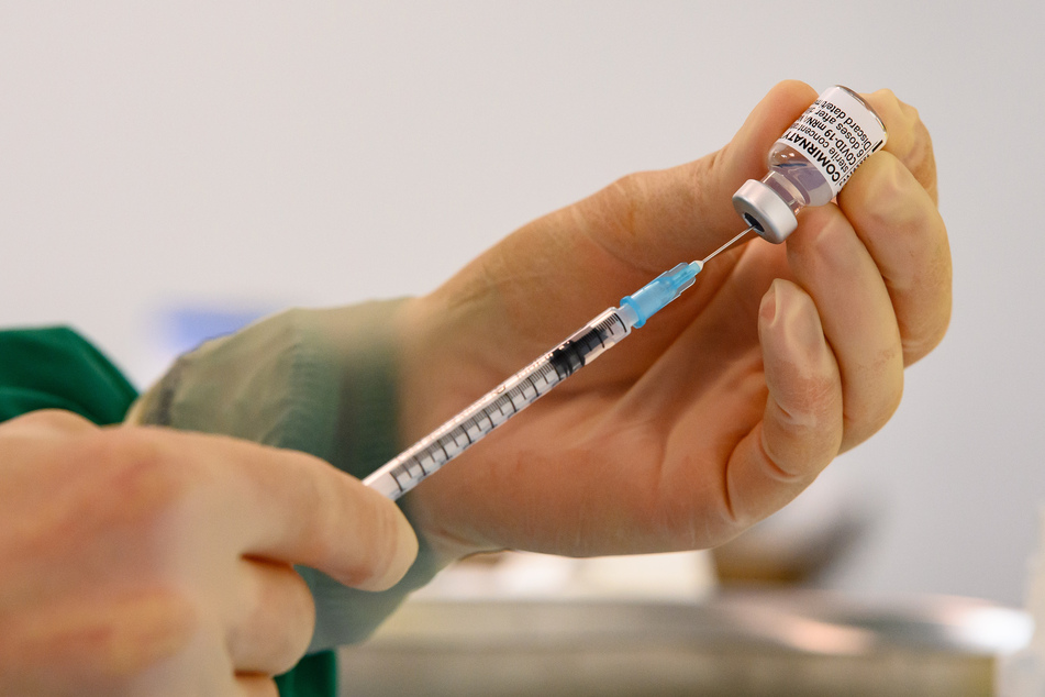 Sachsen hebt zum 24. Mai die Impfpriorisierung für alle Corona-Impfstoffe auf.