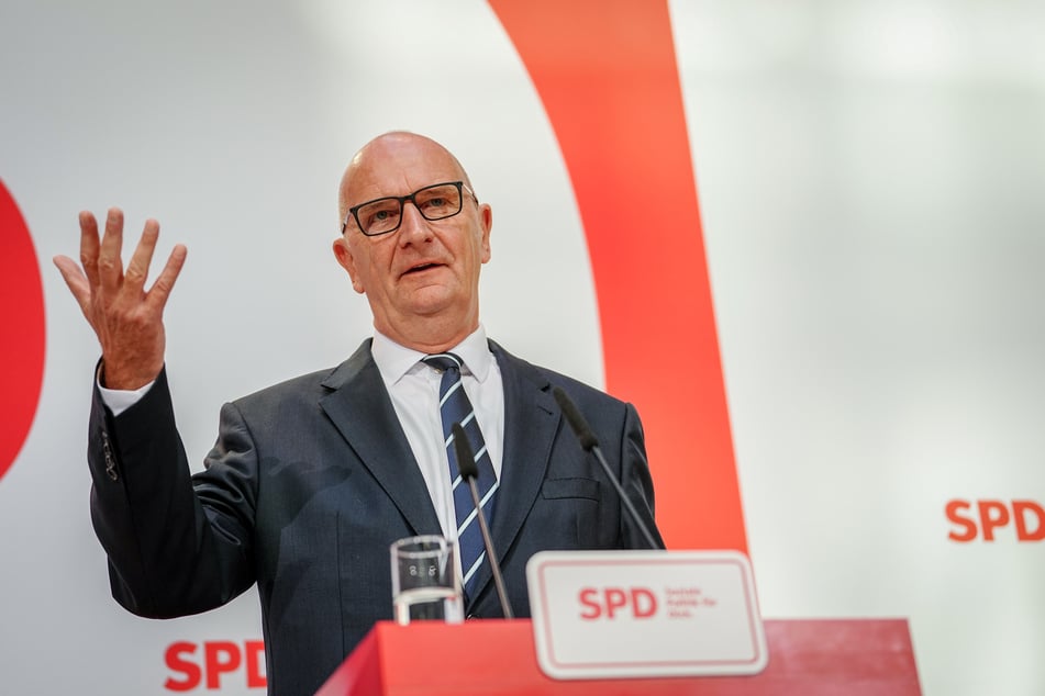 Laut Woidke müsse die SPD reagieren und auf die Frage der Migration die Themen Humanität und Ordnung zusammenbringen.