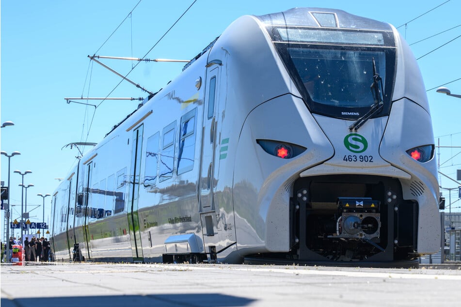 Mehr Platz für Pendler: Größere Züge zwischen Leipzig und Halle sollen entlasten