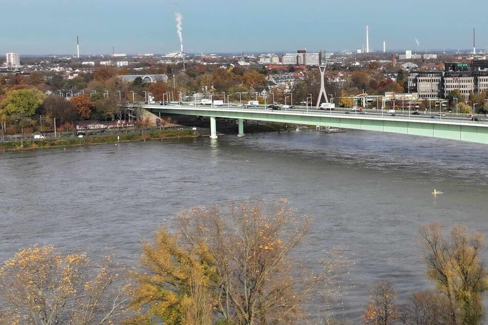 Zoobrücke nicht stabil genug: Stadt beschließt Millionen-Maßnahme