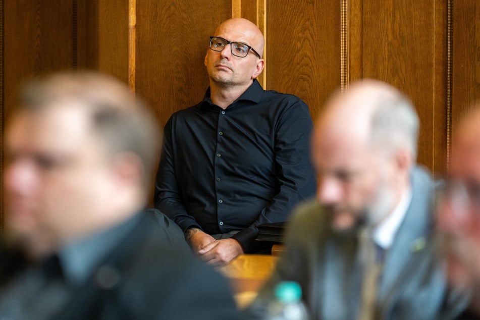Yves Rahmel (45) kann zunächst nicht wie geplant als nächster Ersatzbewerber für Karl Kohlmann (79, Pro Chemnitz/Freie Sachsen) nachrücken.