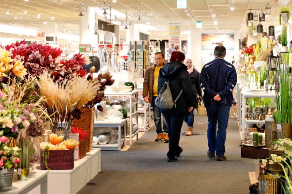 Ab Samstag (4.1.) lädt Möbel Mahler wieder zum Entdecken, Shoppen und Sparen ein.