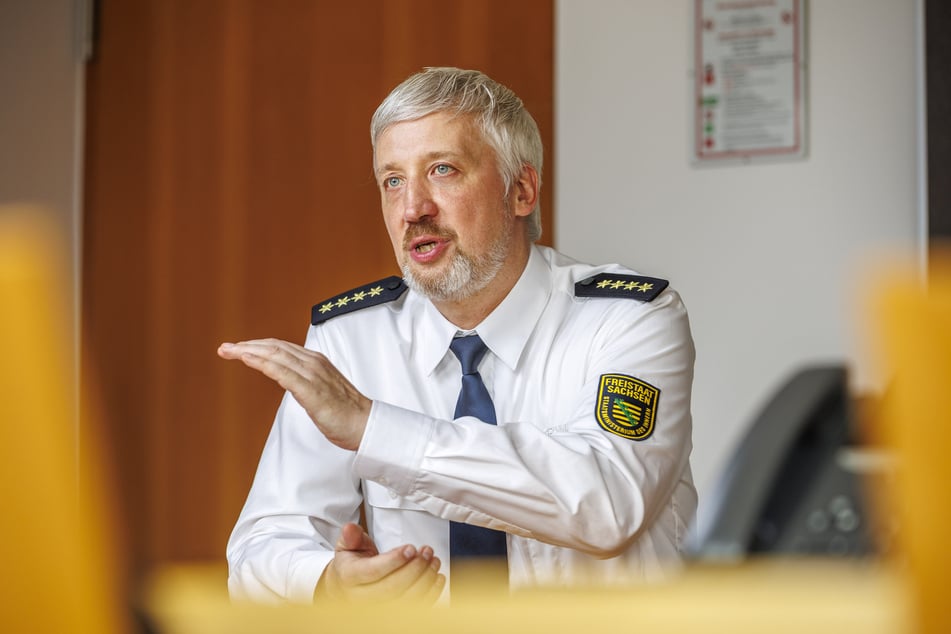Seit knapp sieben Wochen im neuen Amt, aber bereits seit 2008 im Innenministerium: Landesbranddirektor Jens Großer (52).