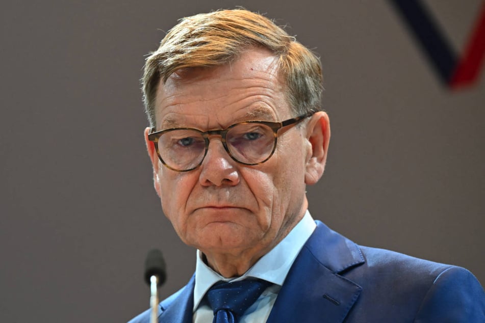 Außenminister Johann Wadephul (63) bedauert die von Moskau angekündigte Schließung der Goethe-Institute in Russland.