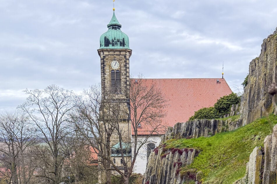 In der Stadtkirche Stolpen gibt der Chor "Chortissimo Dresden e.V" passend zum Muttertag ein tolles Frühlingskonzert.