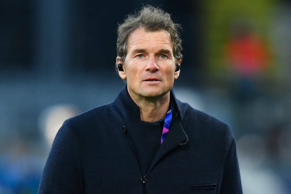 Ex-Nationaltorhüter Jens Lehmann (51) hat sich nach seiner beleidigenden Aussage bei Dennis Aogo entschuldigt.