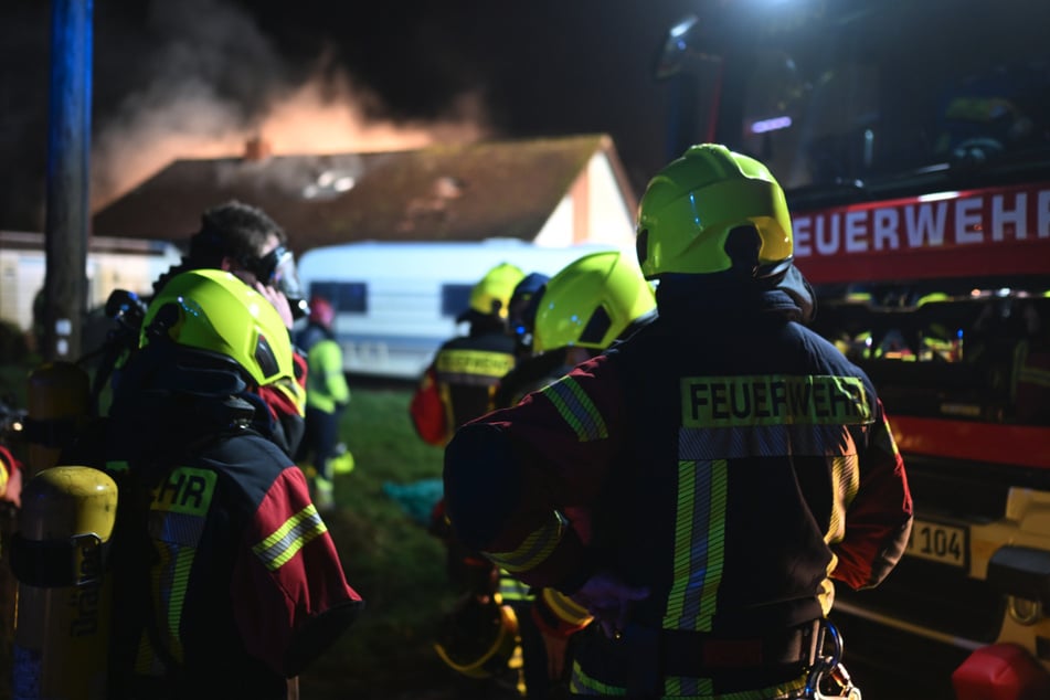 Das Gebäude konnte von den Einsatzkräften nicht mehr gerettet werden.