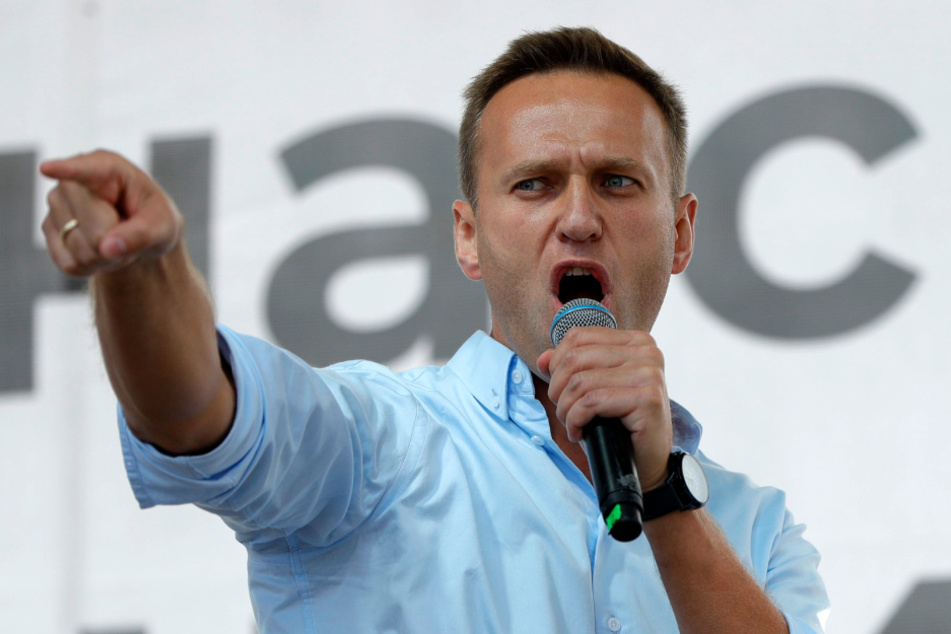Alexej Nawalny (46) gilt seit dem versuchten Mordanschlag auf ihn als größter Kritiker des russischen Diktators und Kriegsverbrecher Wladimir Putin.