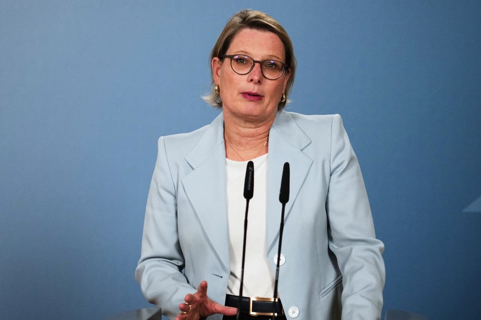 Bundesjustizministerin Stefanie Hubig (57, SPD) will ein Gesetz erlassen, das das Erstellen und Teilen von sexualisierten Deepfakes unter Strafe stellen soll.