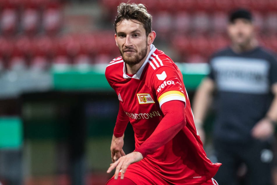 Linksverteidiger Christopher Lenz (26) hat den 1. FC Union Berlin nach zwei erfolgreichen Spielzeiten verlassen und läuft künftig für den Liga-Konkurrenten Eintracht Frankfurt auf.