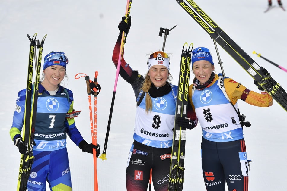 Vor ihrem Ausschluss gehörte Dzinara Smolskaya (29, l.) zu den Top-Biathletinnen im Weltcup.