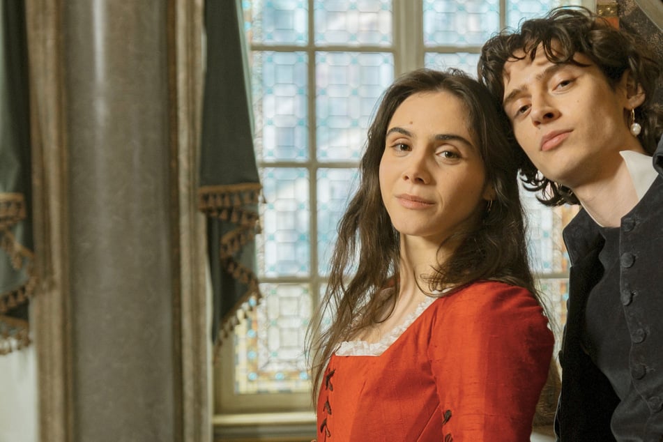 Mozart trifft auf Elektropop: Neue ARD-Serie erzählt vom Leben der großen Schwester