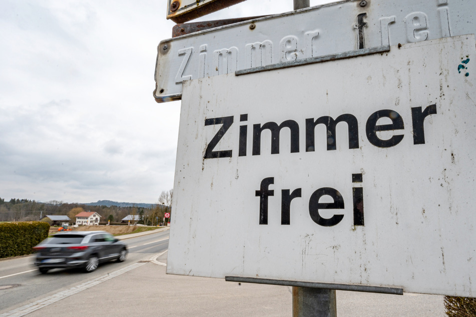 Tourismusbetriebe fordern eine Öffnung unabhängig von der Sieben-Tage-Inzidenz für Geimpfte, Genesene und Menschen mit negativem Test. (Symbolbild)