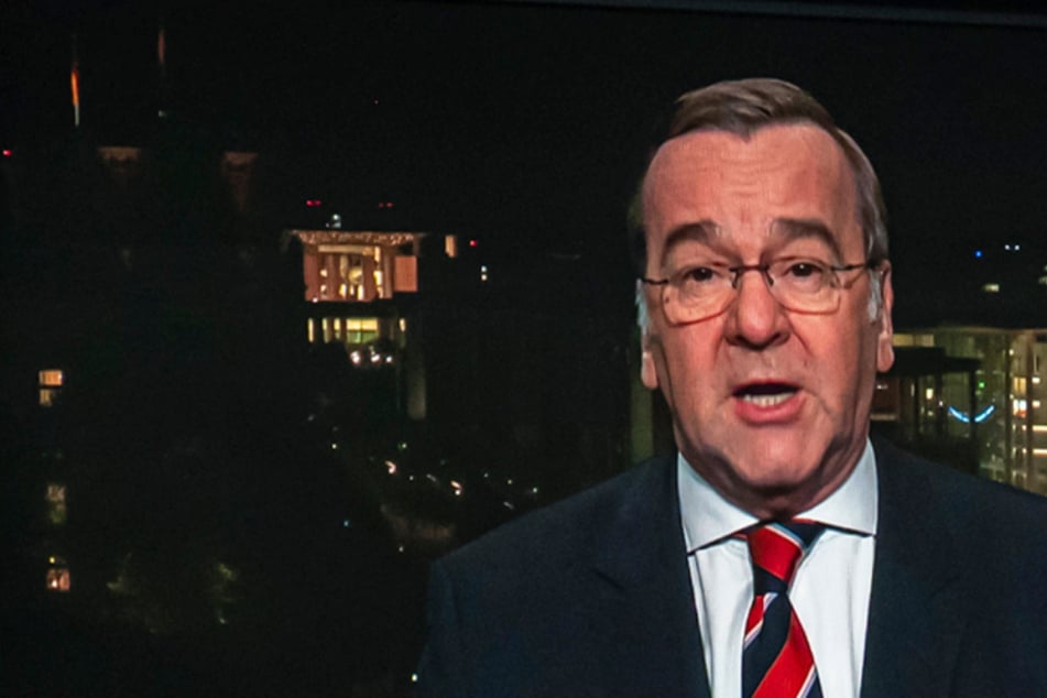 Zeitenwende war gestern: Pistorius kündigt "Epochenbruch" bei Caren Miosga an