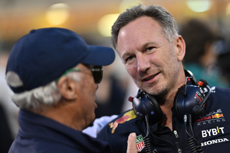 Seit rund einem Monat steht Red-Bull-Teamchef Christian Horner (50, r.) im Mittelpunkt eines handfesten Skandals.
