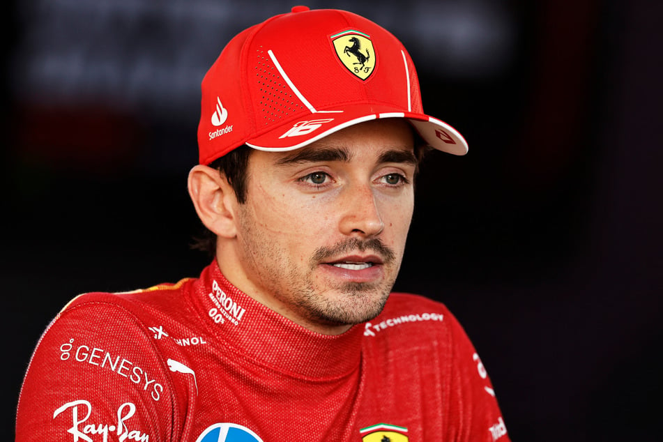 Sly at the start, confident on the track: Charles Leclerc (27) led Ferrari to success at the Texas Rodeo in red with great maturity.