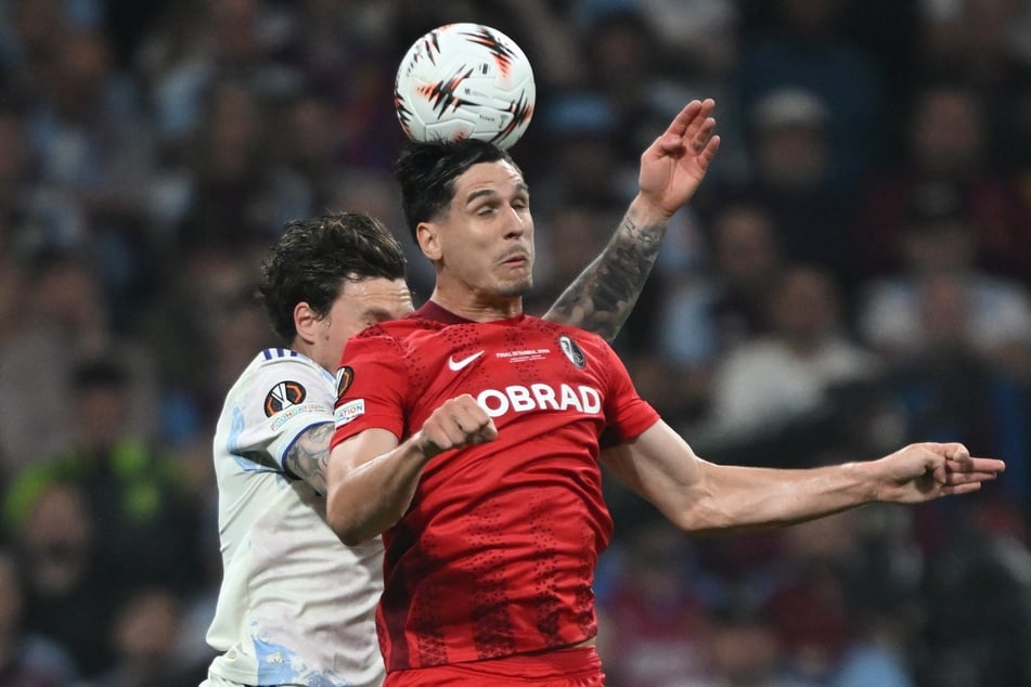 Igor Matanovic (vorn) und der SC Freiburg werfen alles rein.