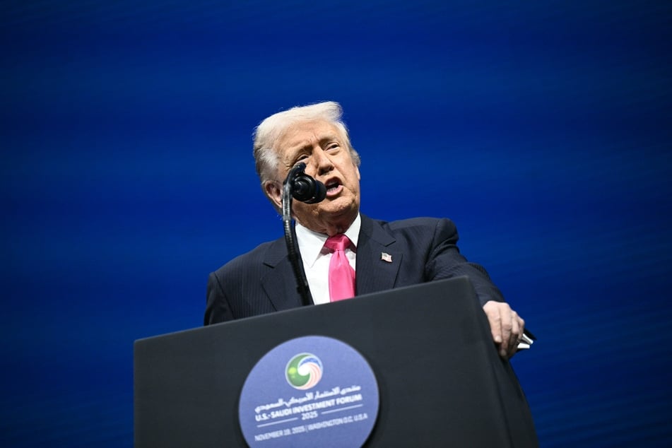 President Donald Trump admitted to having poor approval ratings, but insisted that "smart people" still support him.