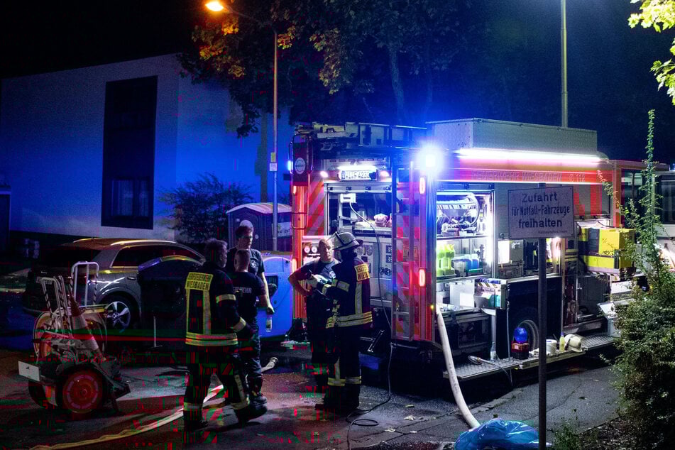 Bereits zum zehnten Mal in diesem Jahr rückte die Feuerwehr zu dem Wohnhaus in Wiesbaden-Biebrich aus.