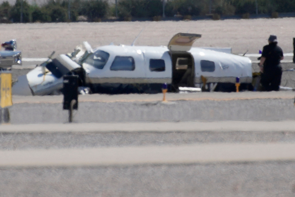 Tödlicher Crash: Vier Tote bei Zusammenstoß zweier Kleinflugzeuge