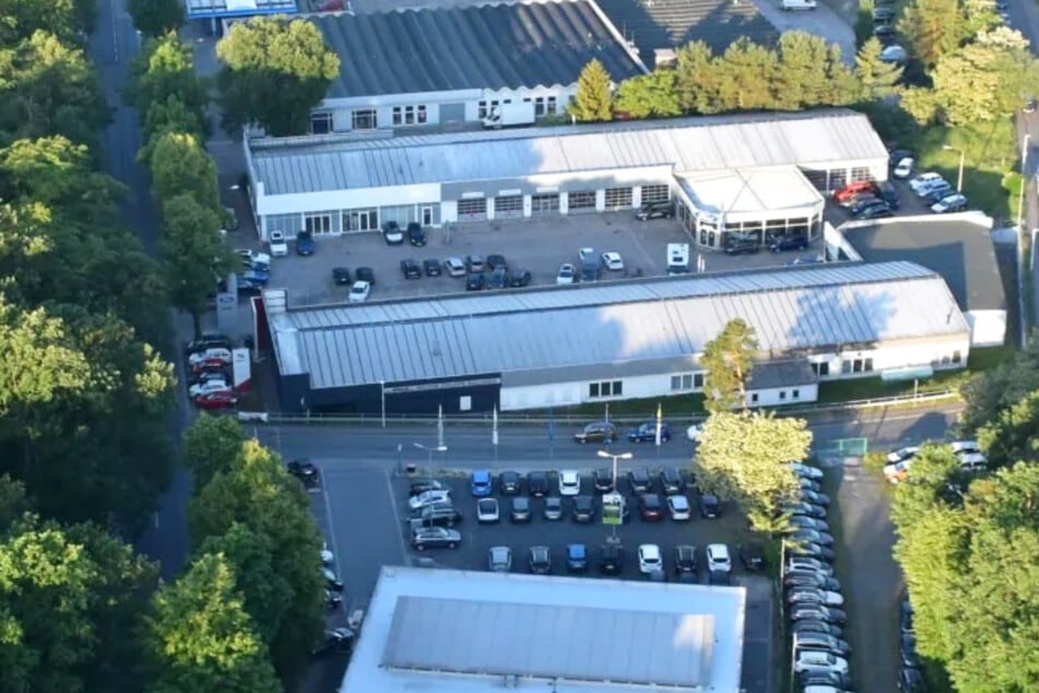 Dresdner Autohaus feiert Neueröffnung und haut coole Sonderangebote raus