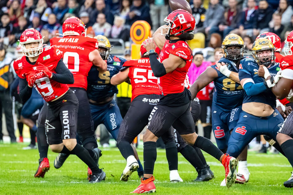 Die zwei besten Teams des deutschen Profi-Footballs kämpfen um den Pokal.