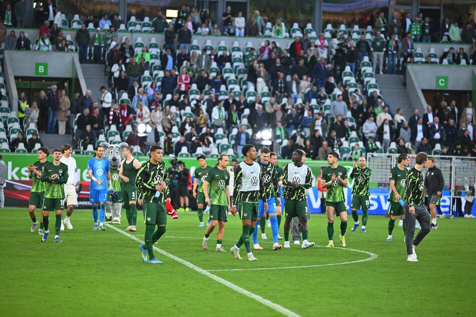 Den Wolfsburgern droht der direkte Gang ins Fußball-Unterhaus.