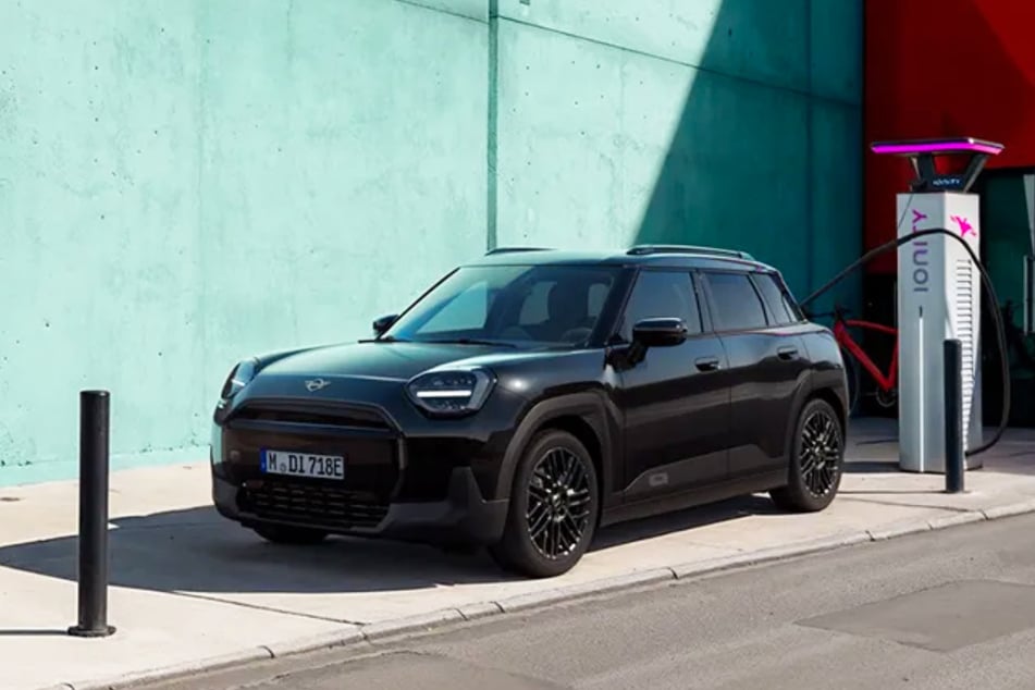 Hier in Berlin ist der MINI Aceman Blackyard Edition ab 279 Euro im Angebot