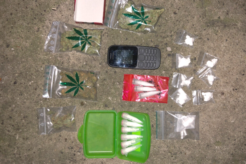 Verkaufsfertig verpackt: Der Fahrer hatte offenbar Kokain, Ketamin und Marihuana bei sich.