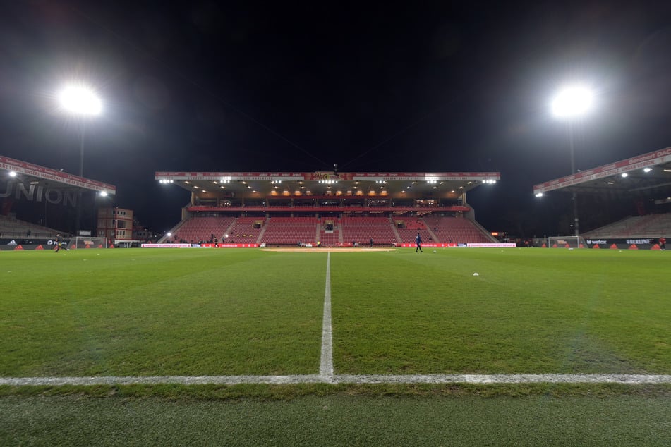 Der 1. FC Union Berlin wehrt sich gegen die schweren Vorwürfe gegen das Nachwuchsleistungszentrum.