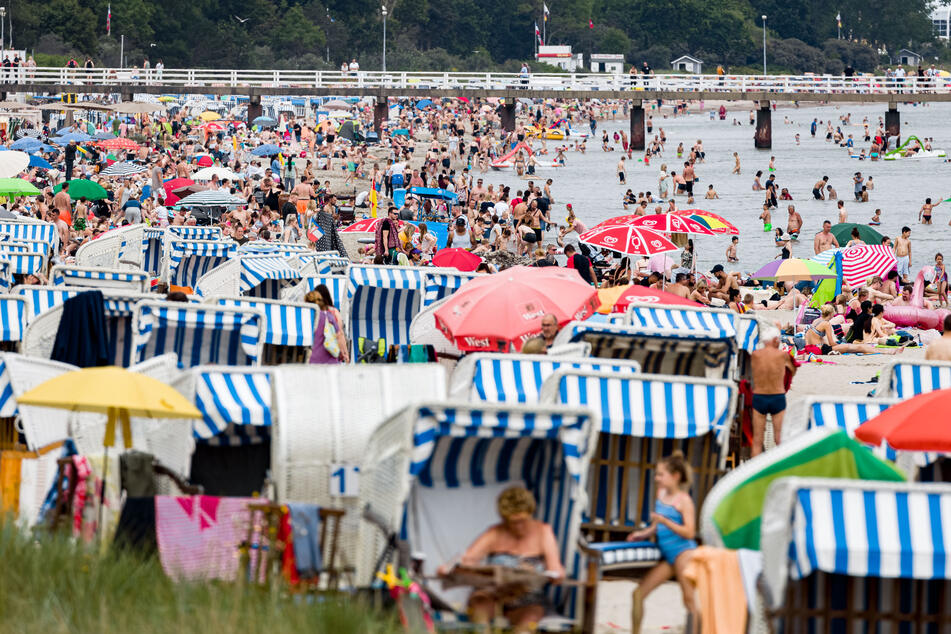 Strandampeln und Apps sollen Gästeströme an den Küsten steuern