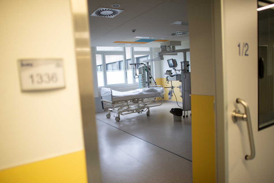 Nach einer Verdi-Einschätzung gibt es für die vierte Corona-Welle zu wenig Personal auf den Intensivstationen der NRW-Krankenhäuser