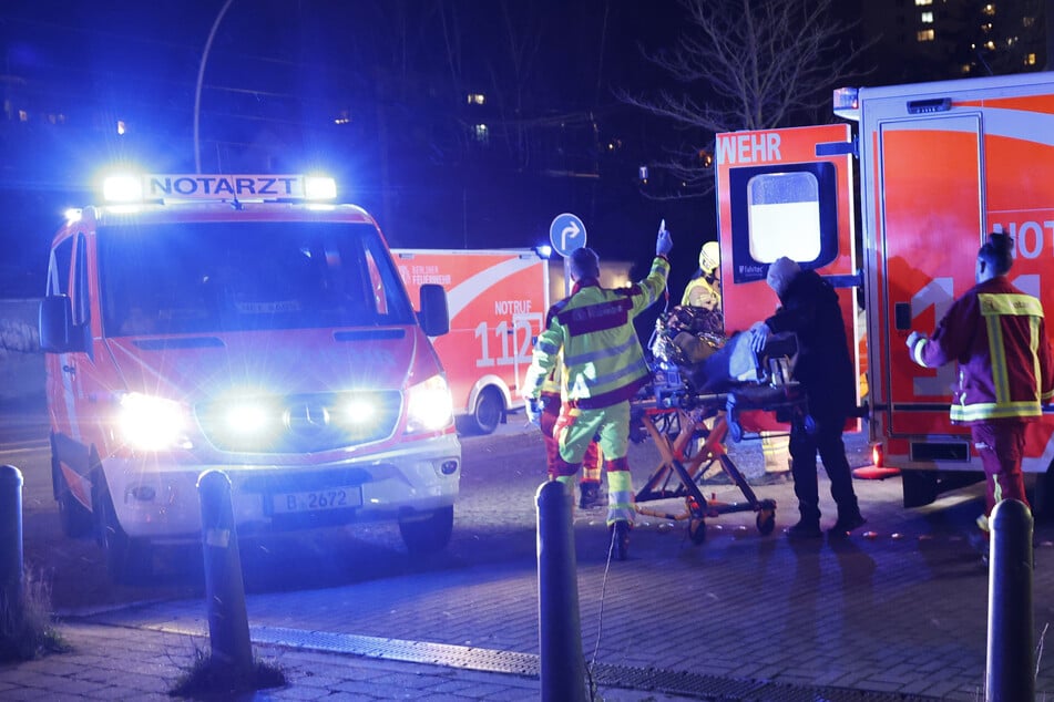 Die angeschossene Person wurde in ein Krankenhaus gebracht.