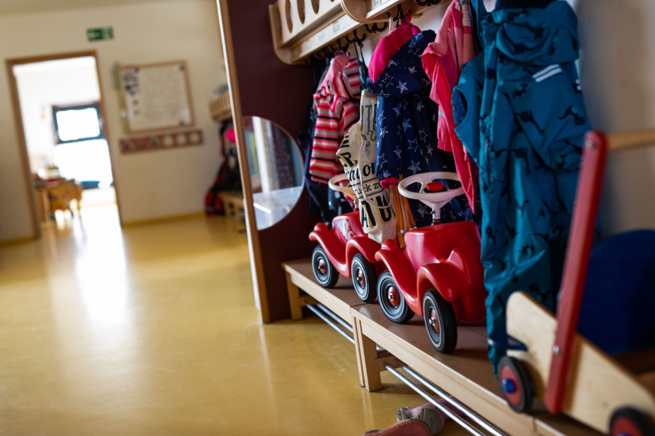 Schulen und Kitas sollen öffnen: Thüringer SPD fordert Familiengipfel bis Ende Februar