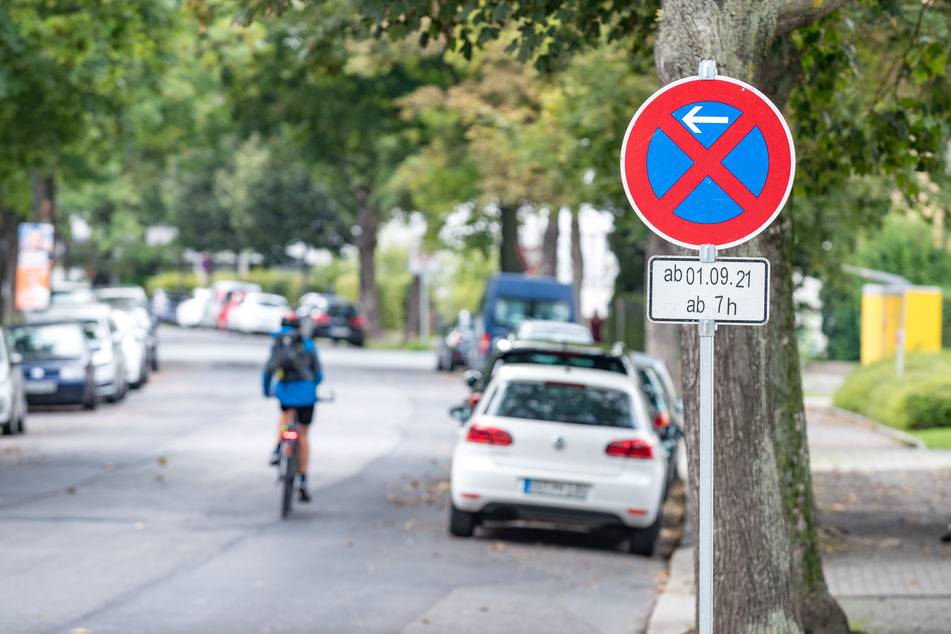 Mit Schildern wird bereits seit einigen Tagen auf die bevorstehenden Bauarbeiten hingewiesen.