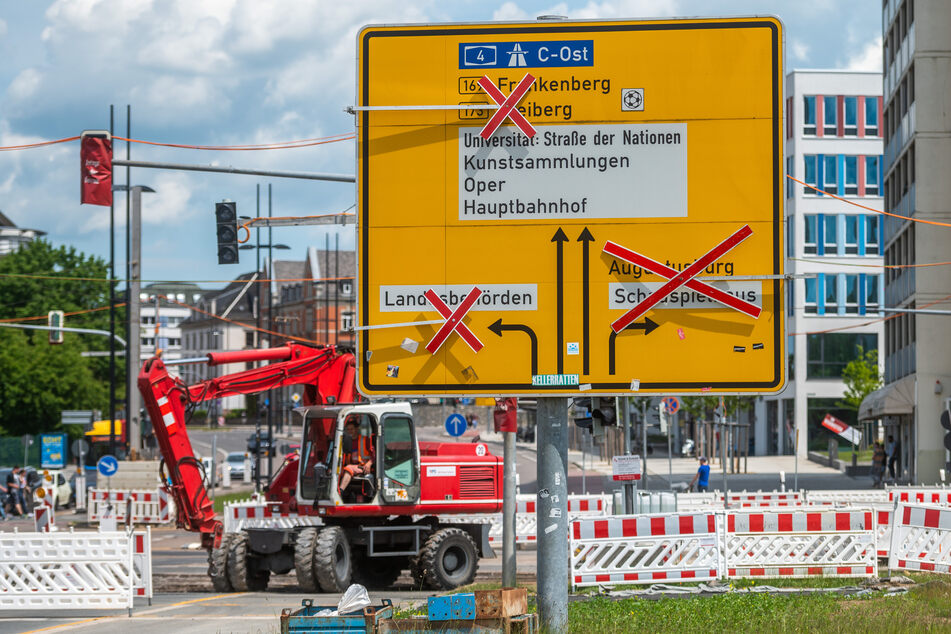 Chemnitz: Chemnitz: Verkehrs-Chaos an der smac-Kreuzung