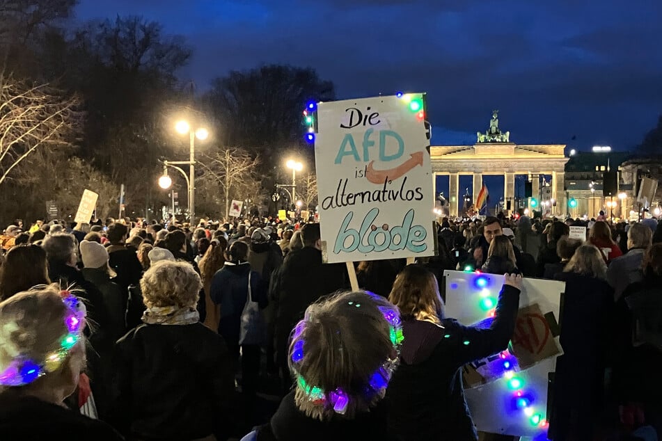 Die Veranstalter sprachen sogar von rund 100.000 Menschen.