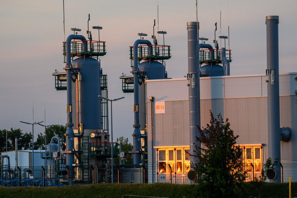 Kaum Gas aus Russland! Speicher in Deutschland füllen sich nur minimal