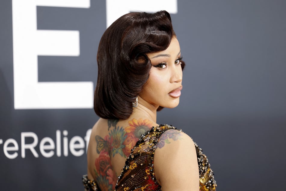 Cardi B has a lot to say about her time at the Super Bowl on Sunday, with special criticism thrown towards President Donald Trump's secret service.