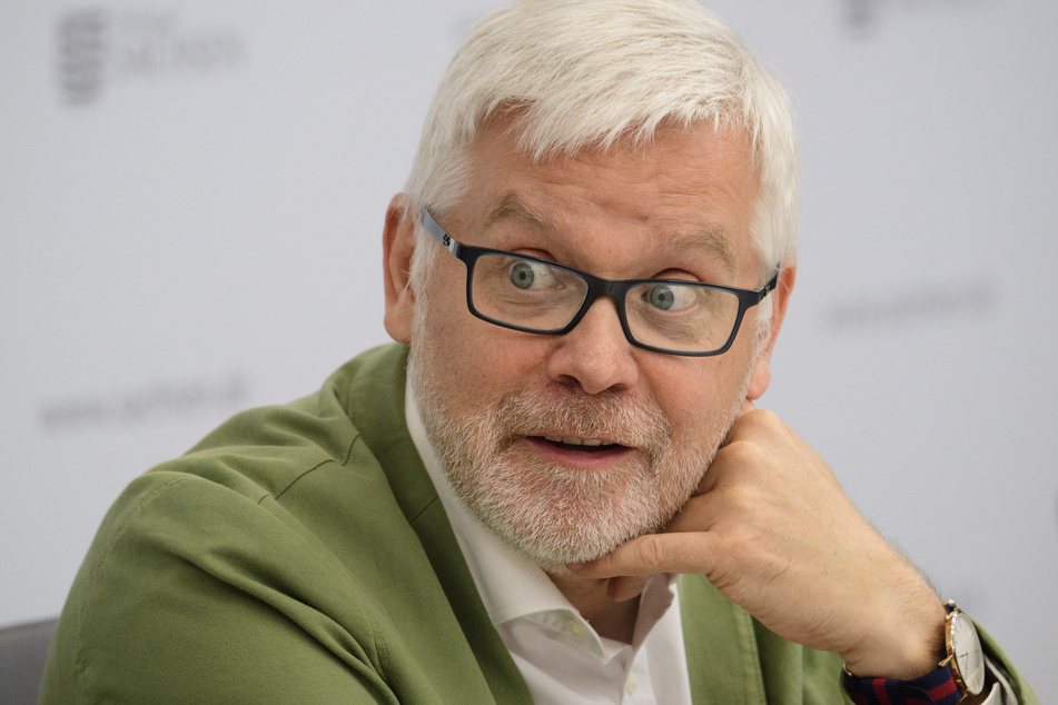 Uwe Gaul (58), Staatssekretär im sächsischen Sozialministerium, hat harte Worte für seine Parteikollegen übrig.