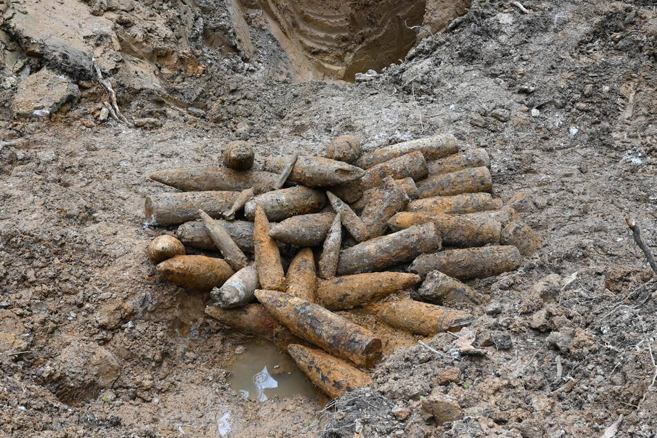 Im ehemaligen Munitionsdepot Lichtenau werden ständig scharfe Waffen und Munition gefunden.
