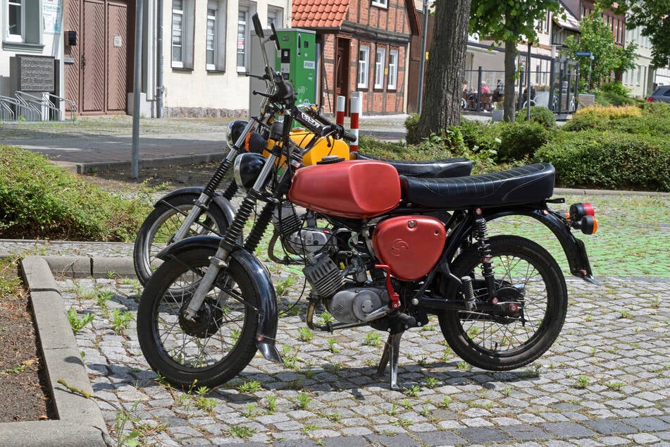 Die Simson S51 erfreut sich hoher Beliebtheit. Gleich sechs Maschinen von Simson verschwanden nun bei einem Einbruch. (Symbolbild)