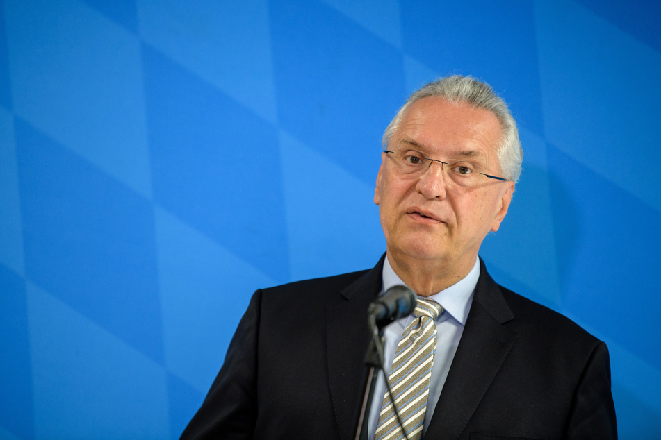 Bayerns Innenminister und Vorsitzende des CSU-Bezirksverbands, Joachim Herrmann (67), distanzierte sich von der Veranstaltung.