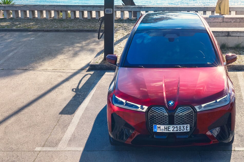 Bei BMW Berlin gibt's bis 31. Oktober einen Satz Winterräder gratis