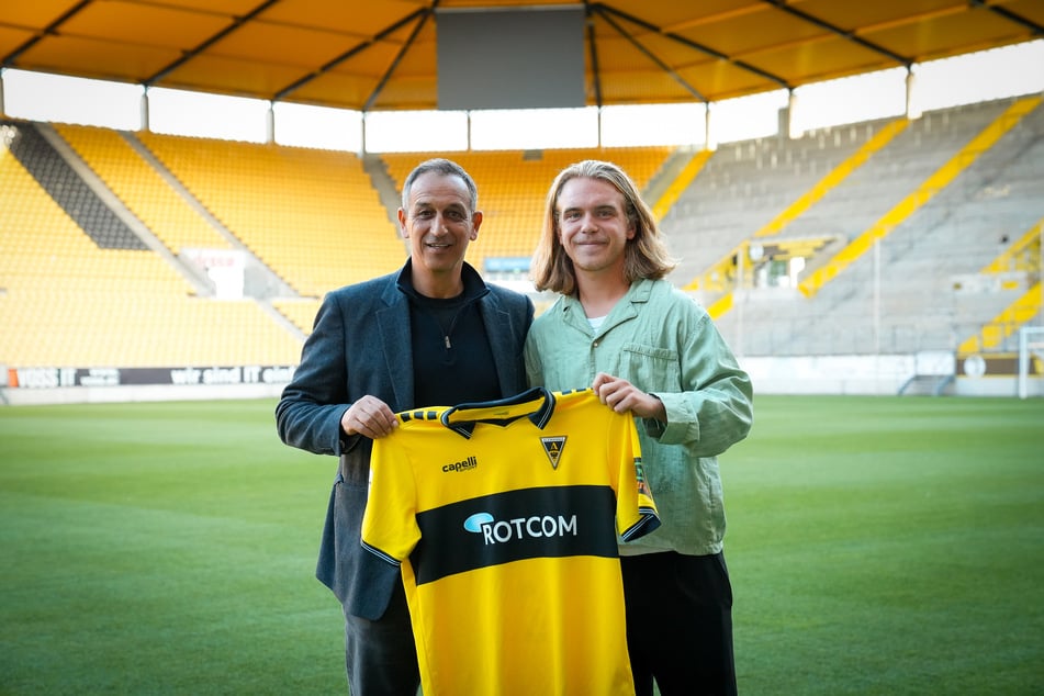 Lars Gindorf (24, r.) schließt sich für die laufende Saison Alemannia Aachen an.
