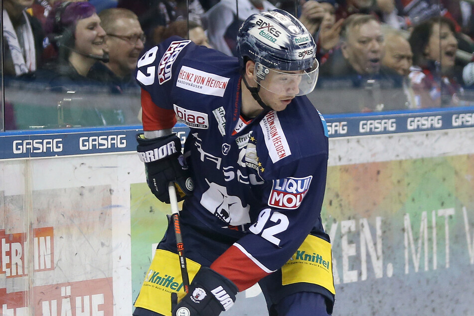 Der deutsche Eishockey-Nationalspieler Marcel Noebels ist sich sicher: "Den Alltag aus Vor-Corona-Zeiten, den wird es nie mehr geben."