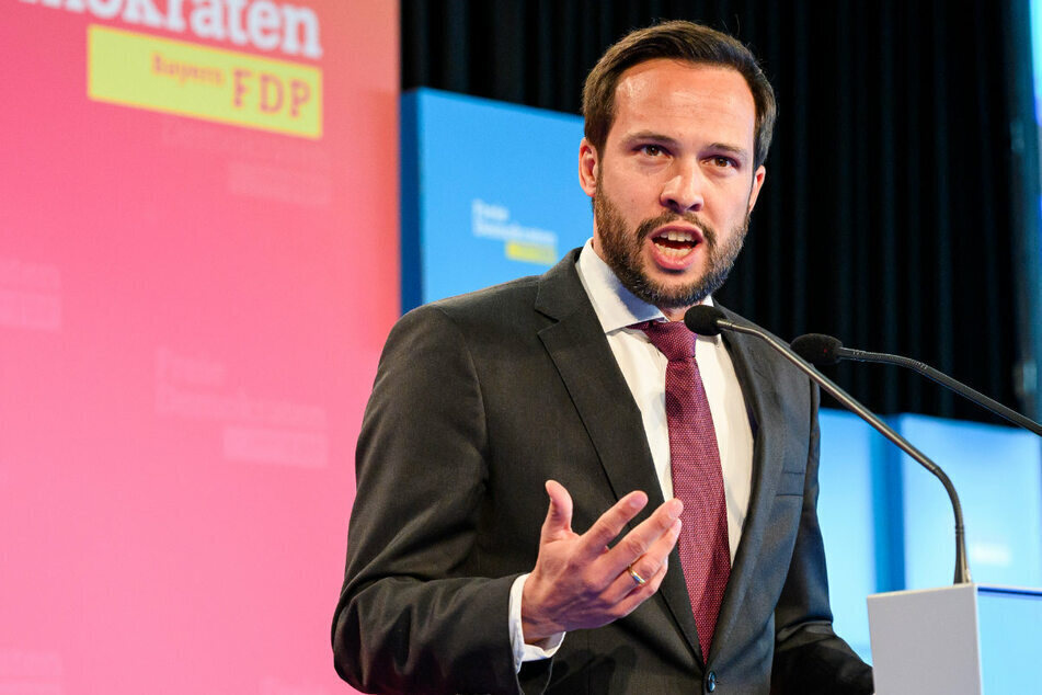 Optimistisch in den Landtagswahlkampf: FDP-Landeschef und Spitzenkandidat Martin Hagen (42) setzt auf bekannte Themen. (Archiv)